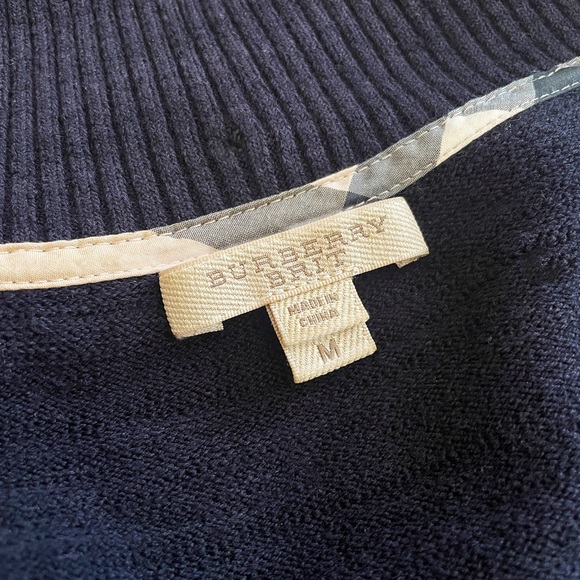 Burberry dark blue women sweater size M basically new - Picture 4 of 6